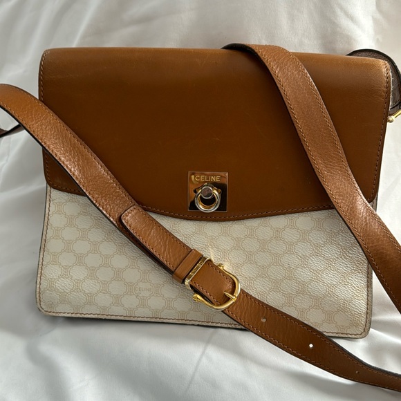 CELINE CROSSBODY LEATHER TWO TONE COGNAC & CREAM COLOR. - Picture 1 of 16